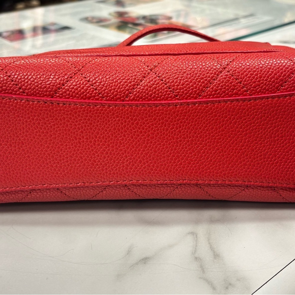 Chanel Red Caviar Chic Affinity - Picture 6 of 11